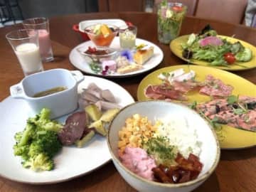 【肥後橋】冬のご褒美に！前菜とスイーツが充実☆ voco大阪セントラルのランチビュッフェ