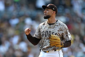 元助っ人右腕スアレスを巡る争奪戦が勃発　ブルージェイズ＆カブスもセーブ王守護神に興味