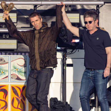 オアシス、ラスベガス常設公演のオファーを断る？