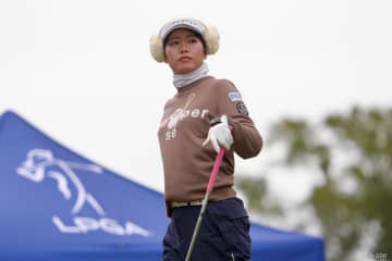 日没順延で櫻井心那が暫定2位 渋野日向子と西村優菜は“ボーダー”暫定23位で最終日へ／米女子最終予選会