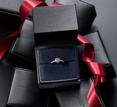 ホリデーシーズンに贈る最高級の輝き　大人のためのプロポーズギフト　NY発 最高峰の美しい輝きを放つダイヤモンドジュエリー「ラザール ダイヤモンド」