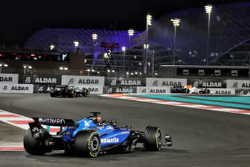 ウイリアムズ、最終戦は無得点も「中団トップに立てたことを誇りに思う」とアルボン。サインツは親友ノリスの戴冠を祝福