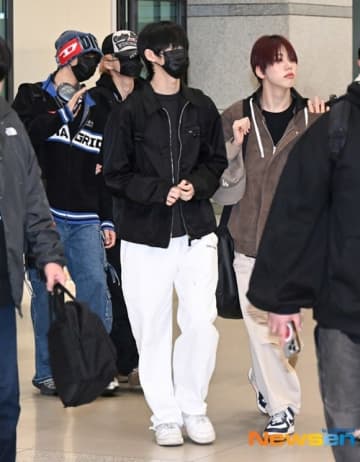 【PHOTO】AHOF「Asia Artist Awards 2025」を終えて台湾から帰国