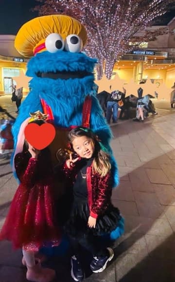 小原正子、娘たちと夜までUSJを満喫「疲れたけど本当に幸せ」