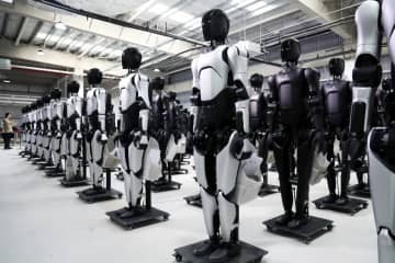 上海のロボットメーカー、5000台目のエンボディドAIロボットがラインオフ