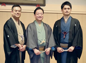 鉄瓶さん佐ん吉さん、ダブル受賞　上方落語協会の繁昌亭大賞