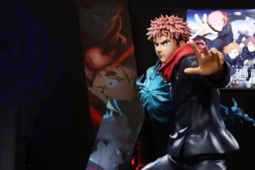 「呪術廻戦展」で“ブラザー”東堂葵の存在しない記憶への既視感と、虎杖悠仁&五条悟たちの幸せを願う【レポート】