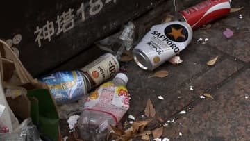 ゴミポイ捨ては“罰金”2000円！渋谷で新条例採決へ…飲食店・コンビニはゴミ箱設置義務化も