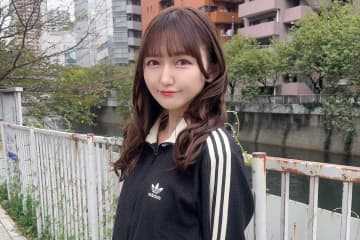 現役アイドル「女子大生に間違えられるのはあり？」　実年齢に「奇跡」「もちろん」「可愛すぎる」ファン興奮