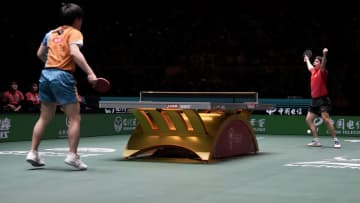 得点でブーイング、失点で大歓声… 張本智和を襲った中国の“完全アウェー”の洗礼「観ていて辛かった」「卑劣すぎる」