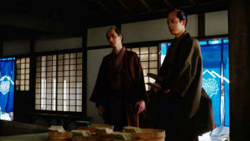 「毒饅頭で仇を討つ」息子に父を裁かせた衝撃の結末──治済が辿った“結末”を読み解く【NHK大河『べらぼう』第47回】