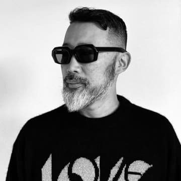 「補償の話とはちがう」「被害者の顔をするのはどうなの」と冷ややかな声も。世界的DJ・沖野修也、アーティストへの海外展開支援策に苦言