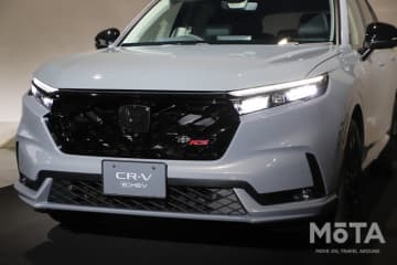 ホンダ 新型CR-V ハイブリッドの価格は512万2700円〜！ ハリアーと装備や内装の広さを比較
