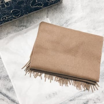 イエベ春に似合うマフラーの色は何色？ あなたの魅力を引き出す「厳選3色」