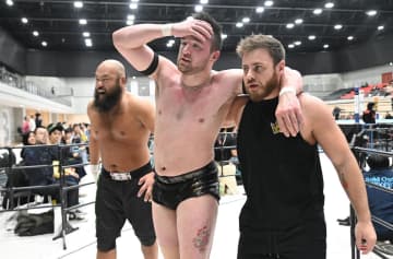 【新日本・ＷＴＬ】オーカーンが無念の敗退で怒り心頭　「これまでの連合帝国のすべてが崩壊した！」