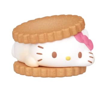 マシュマロのようなとろけポーズがかわいい！　「サンリオキャラクターズ ふにゅっとスモアサンド」12月発売