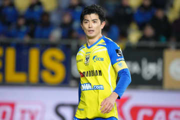 キャプテン谷口彰悟ら｢日本人5人｣が先発！ベルギーリーグ｢5連勝｣で2位浮上！後藤啓介が抱きついた｢相手｣！シント｢熱狂のスタジアム｣潜入