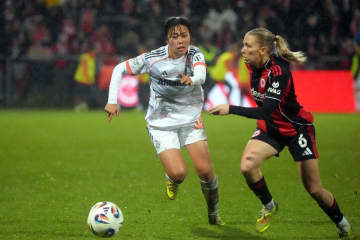 なでしこ至宝からスマイルクイーンへ！谷川萌々子“雨天の激闘”！｢奪い取る｣｢競り勝つ｣｢突破する｣無双プレーで完勝！試合後の｢弾ける｣笑顔が超キュート！