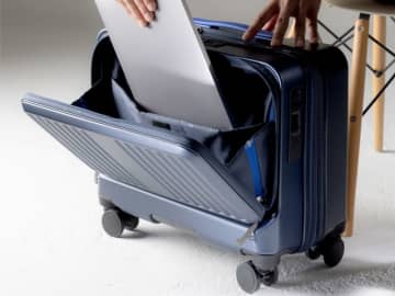 ANA、15.6型ノートPCが入る機内持ち込み対応キャリー