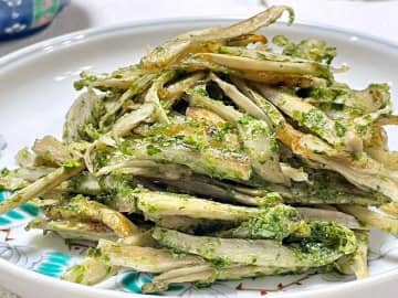 揚げ焼きで簡単カリッと！あおさ香る「ごぼうの塩から揚げ」