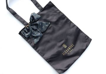 sweet史上最高にイケてる付録かも！有名ブランドの華やかバッグセット＆バズリップ