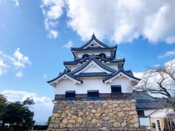 鏡餅つき＆振る舞いきな粉もち＆除夜の鐘つき【彦根城 年末年始 イベントまとめ】彦根城で日本の伝統文化を体験しよう！