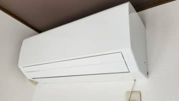 エアコン暖房は電気代が高い？ストーブやヒーターのほうがいい？専門家が回答