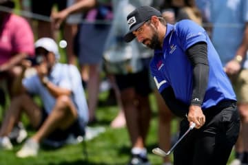 コリン・モリカワらPGAプロもやっていた！　チャックリには、”バニラピッチ式クロスハンド打ち”が効く