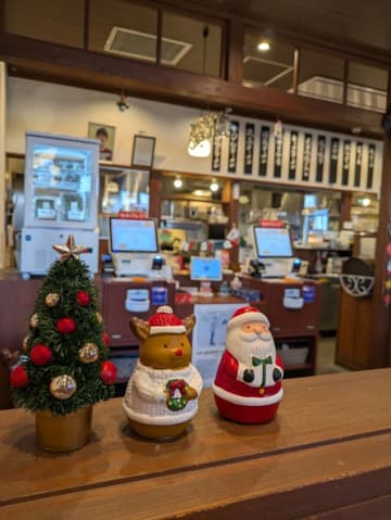 季節を感じる店舗づくりでお客様とスタッフの笑顔を創出　清陽軒、店内装飾イベント「D-1グランプリ」を開催中