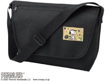 宝島社から「スヌーピー」メッセンジャーバッグ発売。必需品もしっかり収まる機能的デザイン