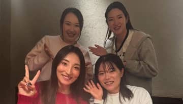 「集まったメンツが豪華すぎ」脇元華を祝った“豪華3人”にファン驚き　特製「87ケーキ」でサプライズ祝福