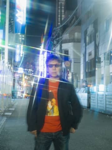 豊田道倫、デビュー30年イヤーの最後を飾るスタジオ・アルバム『sexy』をリリース