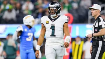 5ターンオーバーを喫したチャージャーズ戦で自身のプレーを反省するイーグルスQBハーツ