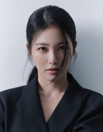 シン・イェウン、npioエンターテインメントと再契約を締結