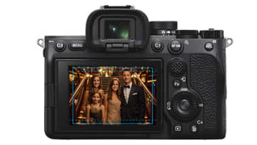 ソニー、カスタムグリッドライン対応を拡大。「α7 V」対応と「α1」への期間別ライセンス追加