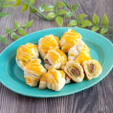 【食パン買い忘れていても大丈夫】「材料3つでパパッと完成！」「切って巻くだけだからラクラク！」準備はわずか5分！超簡単パンレシピ