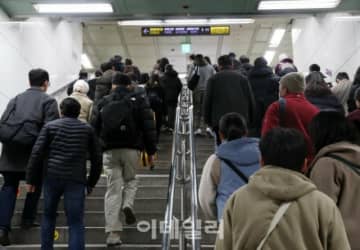 ソウル市、鉄道・地下鉄の労組ストに備え非常輸送対策を施行