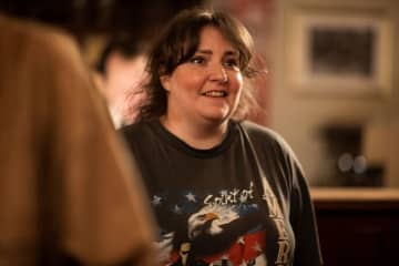 『GIRLS／ガールズ』 レナ・ダナム、15年ぶり映画主演！　愛さずにはいられない“等身大の主人公”を熱演