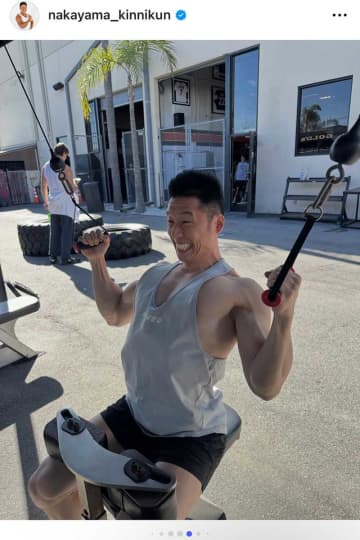なかやまきんに君、海外ジムでの記念撮影にネット爆笑「そのまんまー！」「同じですよね？笑」