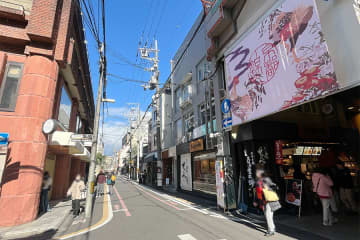京都・錦市場が目前…関西初「ゴディバ」のパン屋、なぜこの立地に? 大丸京都店の裏手