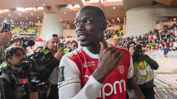 「サッカーもラクダも基礎は同じ」日本人同僚の世界的スター選手、ラクダレースのチームに投資へ