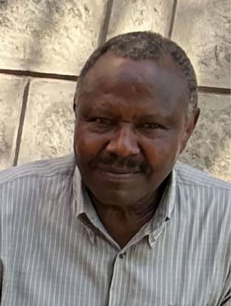 孫の卒業式のためケニアからはるばる米国に駆けつけた祖父、翌日行方不明に