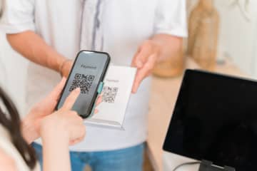 堀江貴文『現金決済しかできないんだけど…』”PayPay払い出来ない店”に不満爆発→LINEヤフー”代表取締役”にまさかの『直クレーム』…ネットでもツッコミ殺到「そこは店側の自由でよくないすか？」「餃子屋の次は焼き芋かよ…」「店側が その仕様なんやから芋の1個や2個ぐらい現金で買えよ」