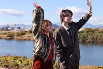 “リンダ”佐野勇斗が“ハチ”桜田ひよりにプロポーズ!?　「ESCAPE」オリジナルストーリー第3弾