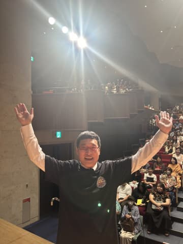 南海キャンディーズ・山里亮太の朝の情報番組『DayDay.』3日連続欠席でファンから体調不良を心配する声が続出