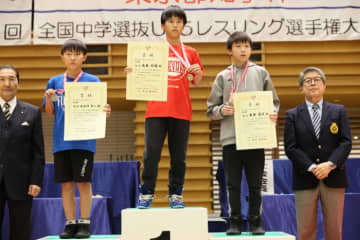 <レスリング>【写真集】2025年全国中学選抜U15選手権/表彰式(男子グレコローマン)