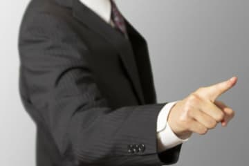 上司「経費は承認しない」→ 部下「売上が足りないのはあなたの責任」 理不尽な脅しに正論で対抗した男性