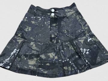 「1,000円」払ってお釣りがくる！【Avail】1枚で存在感抜群！「主役級スカート」