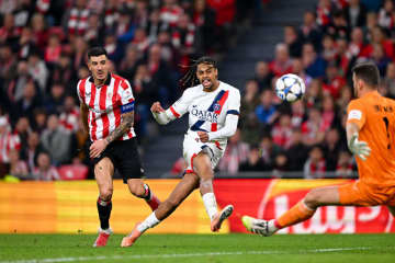 PSG、ビルバオの堅守破れずスコアレスドロー…“好守連発”GKウナイ・シモンの牙城崩せず