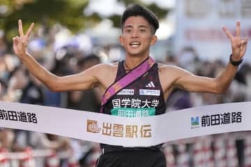 國学院大の指揮官が自チーム主将の人柄を激賞「ここまで仲間に慕われる、リスペクトされているのは見たことがない」【箱根駅伝】